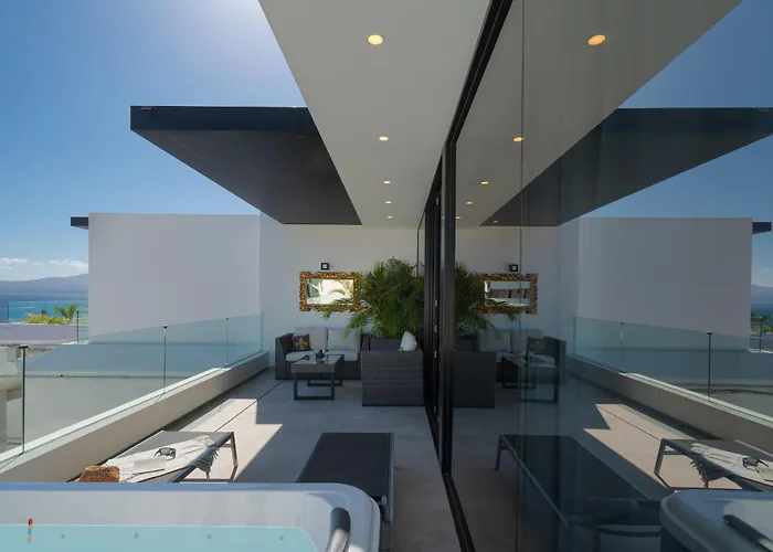 Luxury Ocean View Retreat 2bedroom With Jacuzzi Apartament