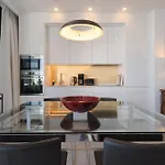 Διαμέρισμα Luxury Ocean View Retreat 2bedroom With Jacuzzi *